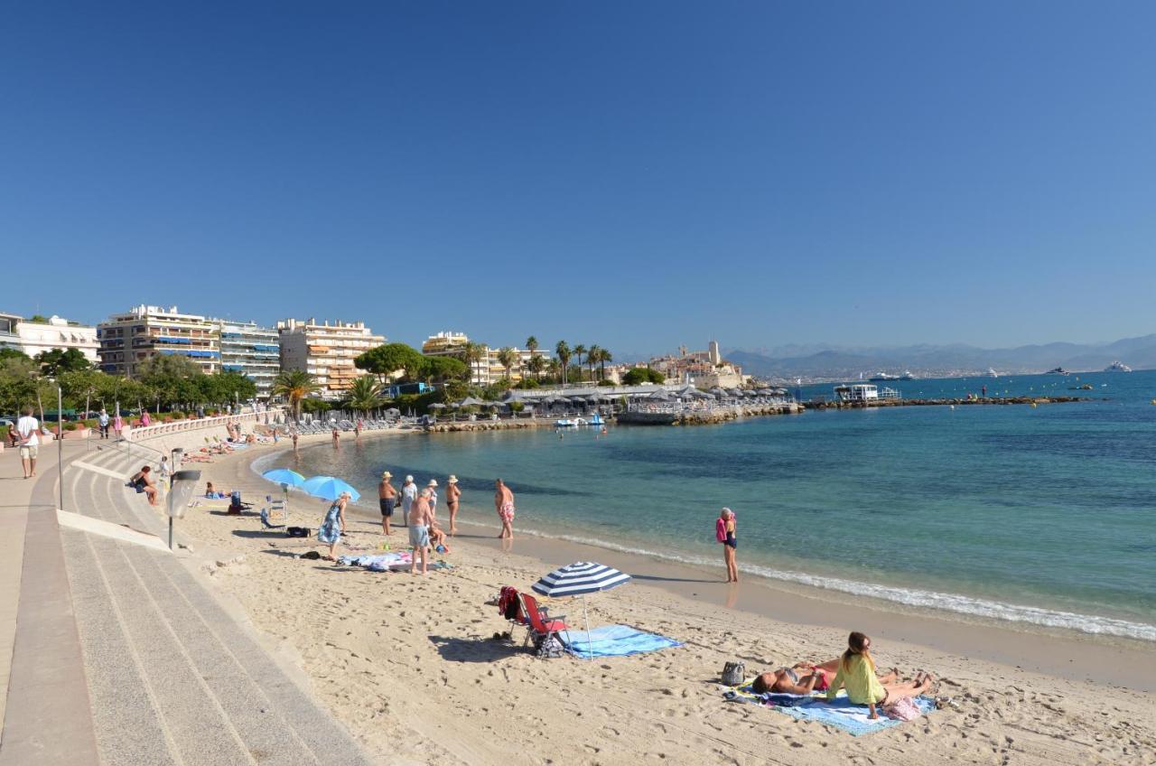 2 pièces climatisé avec balcon dans le vieil Antibes, résidence moderne avec ascenseur Extérieur photo