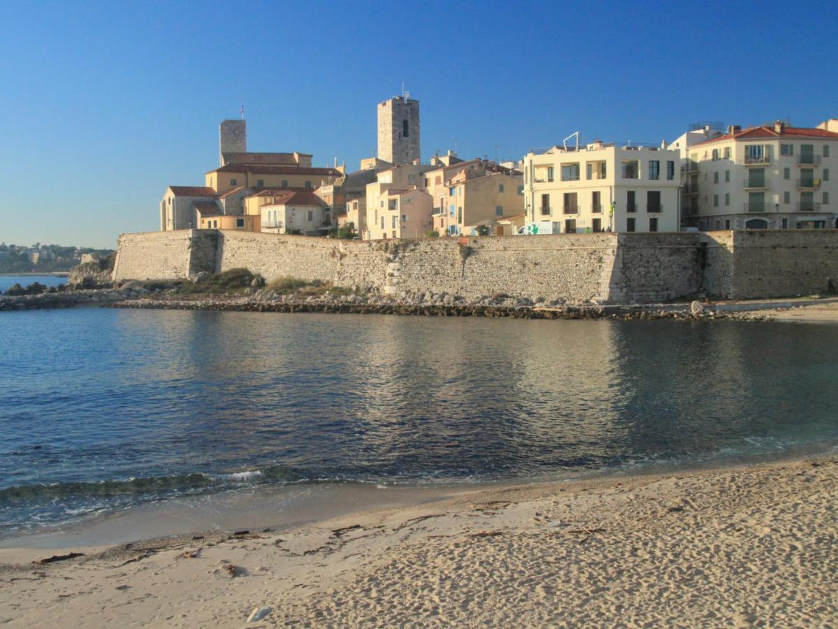 2 pièces climatisé avec balcon dans le vieil Antibes, résidence moderne avec ascenseur Extérieur photo